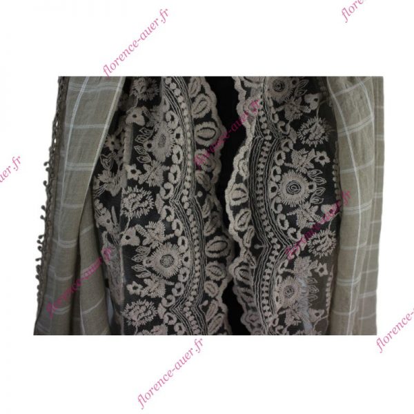 Grand foulard romantique étole châle savane large bande de dentelle fleurie