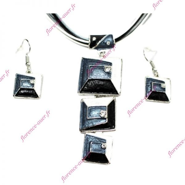 Collier court noir gris blanc pendentifs géométriques trois carrés strass blancs métal argenté cordons