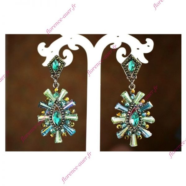 Boucles d'oreilles pendantes fantaisie vert émeraude