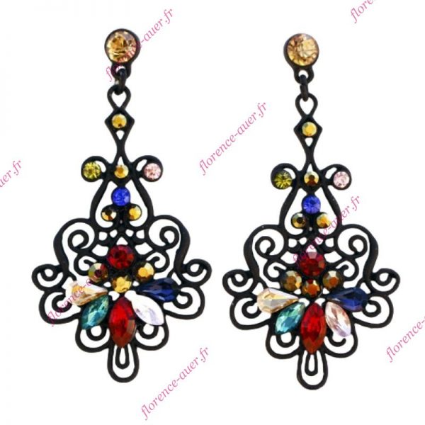 Boucles d'oreilles sexy arabesques noires mates ajourées simili-cristal