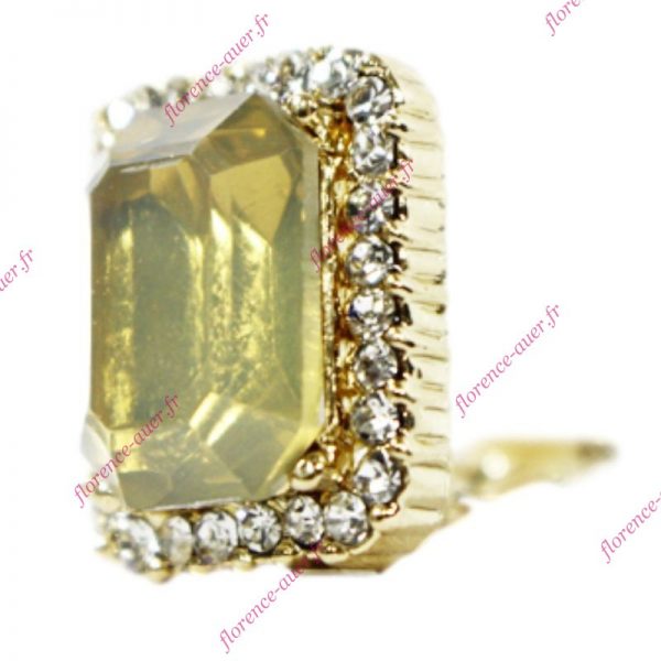 Boucles d'oreilles clips dorés cabochon rectangle mordoré miel sertissage strass blancs