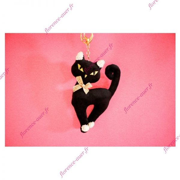 Porte-clés bijou de sac superbe chatte tenue de soirée noire strass