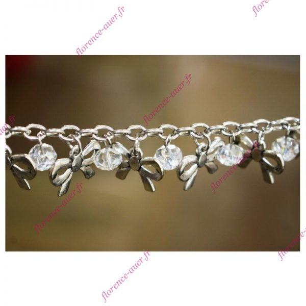 Bracelet chaîne argentée et pampilles nœuds perles facettées fantaisie cristal blanc